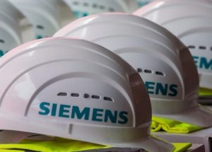 مصنع سيميز SIEMENS : توظيف 100 عامل بمستوى باكلوريا + دبلوم تقني أو بمستوى جدع مشترك +دبلوم تأهيلي بإقليم ميدلت