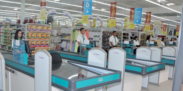 للشباب الراغبــــين في العمل بأسواق السلام .. حملة توظيفات في عدة تخصصات … إليكم التفاصيل