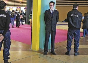 شركات الأمن الخاص: بـ 3100 درهم .. مطلوب 140 مراقب ومساعد أمني ذكور وإناث