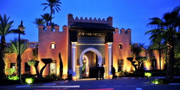 للباحثين عن عمل .. فندق “المامونية” يعلن عن حملة توظيف لفائدة الشباب ذكورا وإناثا