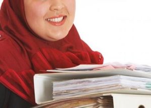 الجريدة الرسمية: شروط توظيف الأطر الإدارية والتقنية بوزارة التربية الوطنية (الحارس العام، المقتصد، السكرتارية…)