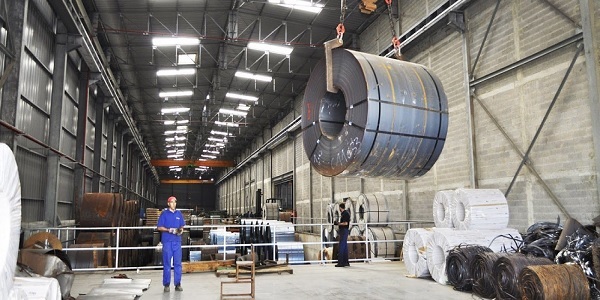 شركة BATIFER تعلن عن حملة توظيف في عدة تخصصات